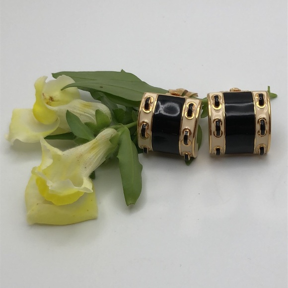 Authentic St. John Timeless Clip on Earrings. signed & stamped. VTG